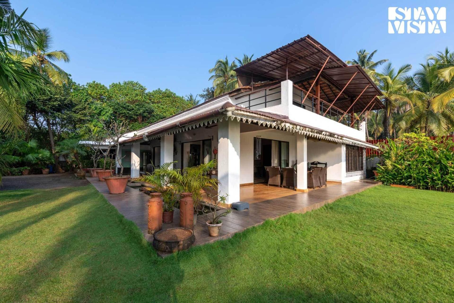 Stayvista At Wings On Water - Riverview Villa With Pool Anjuna Exterior foto